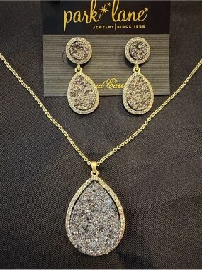 Park Lane Aspen Necklace & Earrings Set Retired Druzy Crystal